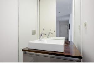 Deluxe Apartment T2 AC