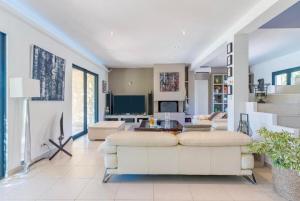 Villa Aix-en-Provence Pool and absolute calm