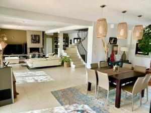 Villa Aix-en-Provence Pool and absolute calm