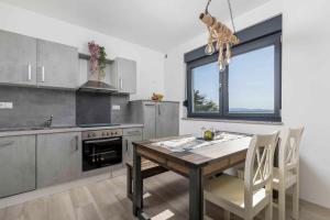 Apartment in Omisalj - Insel Krk 53119