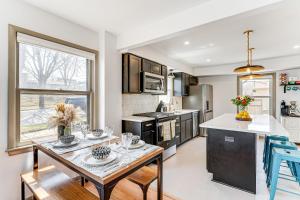 6 Mi to Summerfest Park Home with Game Room!