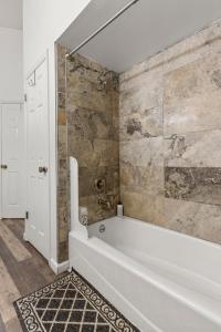 The Olive Branch - Stylish Oasis for 11