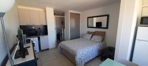 Studio 419, Port Vénus au village naturiste