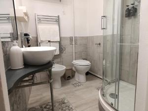 Miraglia 28 apartment