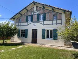 Villa spacieuse pour 9 pers, à 5 min de la plage, jardin, BBQ, wifi, parking, parfait pour familles/amis - FR-1-379-149 - 莱昂