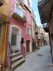 Miraglia 28 apartment