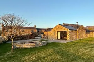 Ribble Valley Hideaways - 奇平