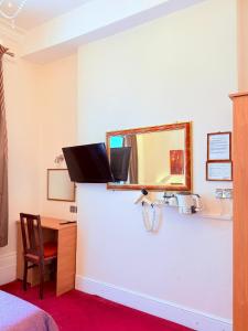 Double Room room in Albro House Hotel