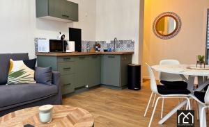 RoCam Spot - Hyper Centre, Cour, parking