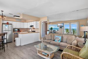 Capri by the Gulf 108 - Beachy Keen Bungalow