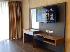 Aeropod Cactus Rail Suite With Balcony - Kota Kinabalu