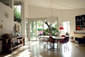 Maisons de vacances Village house with pool 8 minutes from Uzes : photos des chambres