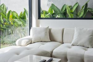 Villa Luxfield - Peaceful minimalist 2BR villa with Big garden and Views