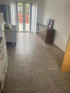 4 Bedroom townhouse in quiet area
