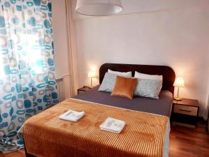 Center Apartment for 4