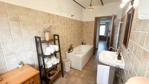 Sul lago Appartamenti Casa Del Lago con Piscina Acqua Salata