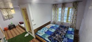 Sky Line Guest House Pahalgam Kashmir