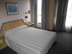 2 stern hotel Puente Romano Ourense Spanien