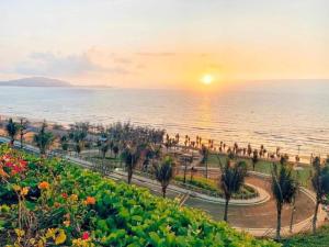 APEC-NGÔI NHÀ CỦA BẠN và TÔI