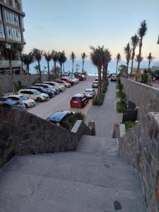 APEC-NGÔI NHÀ CỦA BẠN và TÔI