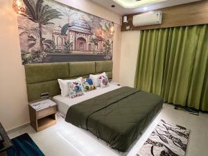 The Rajwada Palace Omaxe Hazratganj with Kitchen