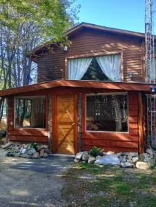 El Refugio de Nino - Deseado Lake