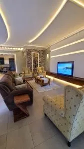 Full House 3 Bedrooms - Masindi