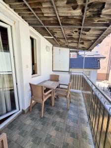 Ls Apartment