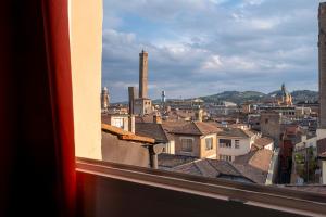 Tower of Lovers - Ancient Altana