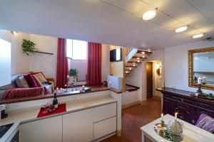 House of Lovers - Magnificent View in the Heart of Bologna