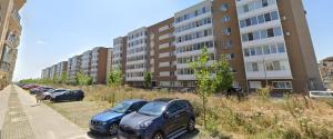 Modern Studio near Metro with Free Wi-Fi, Gym & Stores nearby