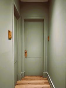 Double or Twin Room with Balcony room in Ey Lisbon Guesthouse