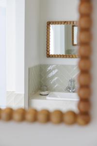 Hotels Hotel La Villa Sainte Valerie Adults Only : photos des chambres