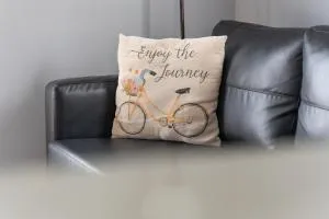 Walk to WP Gate and Free Parking - Garrison