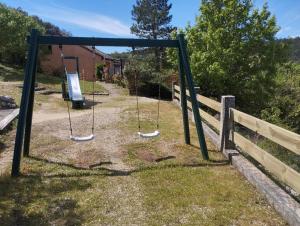 Maisons de vacances Maison de vacances dans les hauteurs de Salavas : photos des chambres