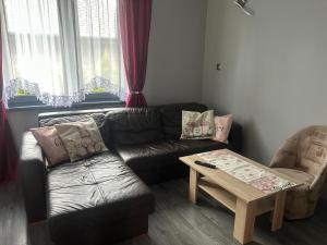 Mazury Dom Oskar nad jeziorem Sasek Wielki z jakuzzi