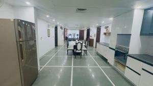 Royal Palace 1 BHK - Kitchen, Balcony, lift, Gym,