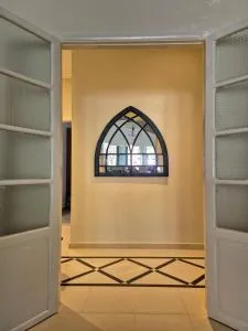 Prime Location - Steps from Beirut most lively district - Quiet Spacious and Authentic house - El Moudawar