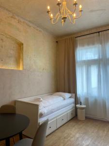 Apotheker Apartments 1901