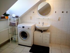 Großzügige Drei-Zimmer-Wohnung mit Parkplatz