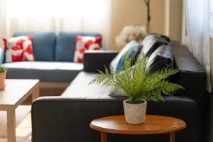 Fabulous 3bdrm Home With Parking - Cold Spring