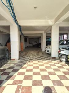 Tranquil Flat Near Ganges