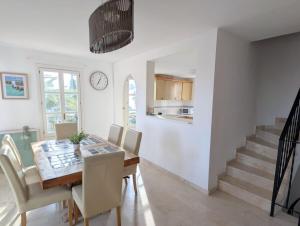 Relax y naturaleza con vistas increíbles Bahia Golf