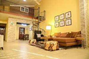 Huberta Haven - Santeo