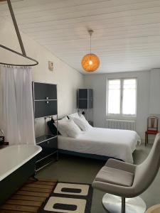 B&B / Chambres d'hotes Maison Face au Soleil : photos des chambres