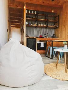 Tinyhouse Pichi - vida lenta en Patagonia Costa
