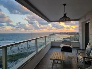 Albi Boutique Apartments - Aẖihud