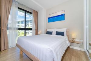 Bangtao Beach Apartments