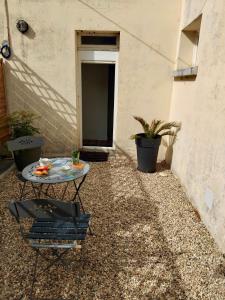 Maisons de vacances Gite Ecrin de Verdure Jacuzzi et piscine : photos des chambres