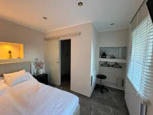 Gemütliches Zimmer in Flörsheim am Main nahe FRA Flughafen - Falkenberg